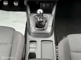 Ford Focus Ford Focus 1.0 EcoBoost ST Line | Carplay | PDC | - afbeelding nr 22