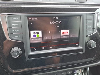 Volkswagen Touran | Automaat | Navi | Trekhaak | Stoel- en stuurverwarming | ACC | LED | - afbeelding nr 16