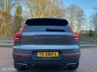 Volvo XC40 Volvo XC40 2.0 T4 R-Design / Leder / Camera / Led /Trekhaak - afbeelding nr 4