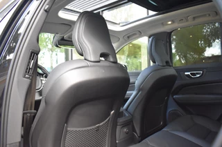 Volvo XC60 Volvo XC60 T8 455Pk AWD Ultra Dark | Luchtvering | Trekhaak | 21'' | 360 ca - afbeelding nr 17