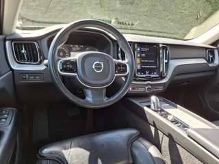 Volvo XC60 Volvo XC60 2.0 T8 Twin Engine AWD Inscription | Panoramisch schuif-/kanteldak | Camera | Leder | Zeer compleet! - afbeelding nr 11
