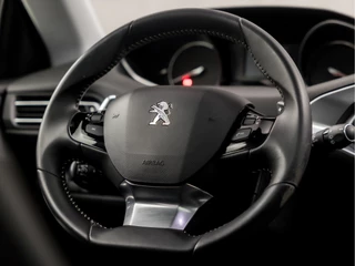 Peugeot 308 Peugeot 308 SW 1.2 PureTech Sport Automaat (PANORAMADAK, APPLE CARPLAY, STOELVERWARMING, ADAPTIVE CRUISE, SPORTSTOELEN, KEYLESS, GETINT GLAS, TREKHAAK, 360 CAMERA, NIEUWSTAAT) - afbeelding nr 19