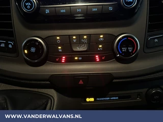 Ford Transit Ford Transit 2.0 TDCI 131pk L3H2 Euro6 Airco | Camera | Navigatie | Apple Carplay | Stoelverwarming Cruisecontrol, Android auto, Verwarmde voorruit, Parkeersensoren, Bijrijdersbank, 2500kg trekvermogen - afbeelding nr 9