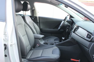 Kia Niro Kia Niro 1.6 GDi H. DynamicL. navi, Apple carplay/Android, trekhaak. lage - afbeelding nr 17