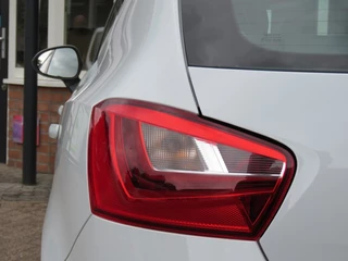 SEAT Ibiza SEAT Ibiza 1.0 TSI ECOTSI STYLE CON / Navi / Cruise / Sportvelgen - afbeelding nr 18