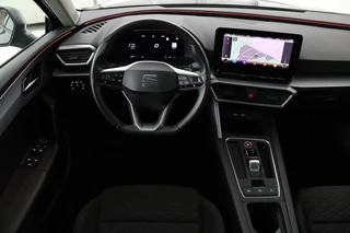 SEAT Leon SEAT Leon 1.5 eTSI FR | Stoel & stuurverwarming | Trekhaak |  Carplay | Navigatie | Adaptive cruise | Sportstoelen | Full LED - afbeelding nr 3