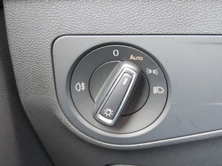 Volkswagen Tiguan Volkswagen Tiguan 1.5 TSI 150pk DSG-aut. MOVE / Camera / Stoelverw. / Wegklap.haak / Navi / 18 Inch / BOVAG garantie - afbeelding nr 38