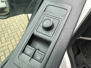 Volkswagen Transporter Automaat/dubbele cabine/navigatie - afbeelding nr 35