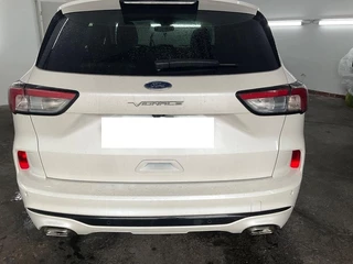 Ford Kuga Ford Kuga 2.5 PHEV Vignale | Panoramadak | Trekhaak afneembaar | Head up Display | Winter Pack | Adaptive cruise control | Dodehoeksensoren | Camera - afbeelding nr 3