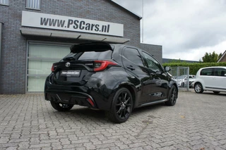 Toyota Yaris Toyota Yaris 1.5 Hybrid Black Sport Camera|LED|Navi|Panorama - afbeelding nr 17