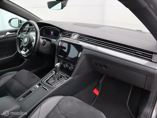 Volkswagen Arteon Volkswagen Arteon 2.0 TSI R Line Acc Trekhaak Virtual Alcantara - afbeelding nr 11