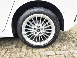 Audi A3 Audi A3 Sportback 30 TFSI Business edition (111 PK) 1e-Eig. & Dealer-Onderh. BOVAG-Garantie. NL-Auto. - afbeelding nr 27