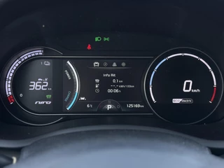 Kia e-Niro Kia e-Niro ExecutiveLine 64 kWh | Leder | Navi | Camera | JBL | - afbeelding nr 11