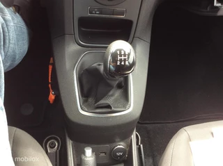 Ford Fiesta Ford Fiesta 1.0 Style Airco 5-Deurs Nav Nap Dealer OH Isofix - afbeelding nr 26
