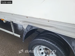 Volkswagen Crafter Volkswagen Crafter 177pk ENGINE BROKEN/MOTOR KAPOT Dubbellucht Bakwagen Euro6 Meubelbak Koffer Airco Cruise control - afbeelding nr 19