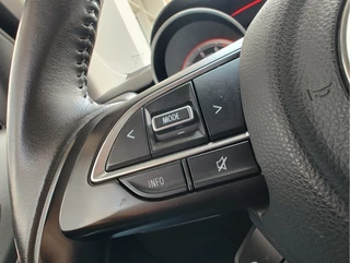 Suzuki Swift Suzuki Swift 1.2 STIJL SMART HYBRID Clima | Keyless | Stoelverwarming - afbeelding nr 23
