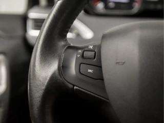 Peugeot 2008 (NAVIGATIE, CRUISE, PARKEERSENSOREN, TREKHAAK, SPORTSTOELEN, ELEK PAKKET, XENON, NIEUWSTAAT) - afbeelding nr 17