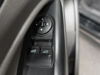 Ford Transit Connect Ford Transit Connect 1.5 Automaat L2 Trend Navigatie Airco Parkeersensoren Cruise Control Camera - afbeelding nr 9