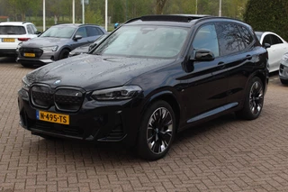 BMW iX3 BMW iX3 High Executive 80 kWh / SoH 99% / Trekhaak / Panoramadak / 360Camera / Head-up / 20'' / Leder / Harman Kardon / Sfeerverlichting / Dodehoek / DAB / Stoelverwarming / ACC - afbeelding nr 7