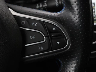 Renault Mégane Estate Renault Mégane Estate 1.2 TCe GT-Line | Leder | Stoelverwarming | Camera  | Cruise control | Trekhaak | LED | Navigatie | Sfeerverlichting | BOSE audio - afbeelding nr 17