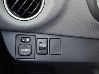 Toyota Yaris Toyota Yaris 1.5 Hybrid Asp, Camera! Nwe Apk! Zondag OPEN! - afbeelding nr 22