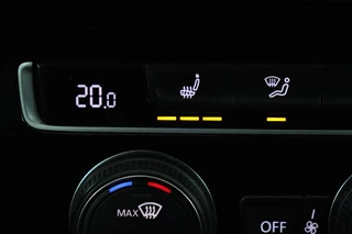 Volkswagen Golf Volkswagen Golf 1.4 TSI Highline | Stoelverwarming | Camera | Full LED | Adaptive cruise | Carplay | Climate control | Parkeerhulp | Bluetooth - afbeelding nr 6