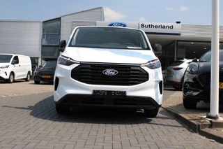 Ford Transit Custom Ford Transit Custom 320 2.0 TDCI L2H1 Trend 2025 Incl. BPM Excl. BTW 136pk | Ford Voorraad | Handmatige regeneratie roetfilter | Laadruimte beschermingspakket (Trend) | Trekhaakvoorbereiding | Centrale dubbele vergrendeling | Navigatie systeem | LED koplampen met automatisch grootlicht | Programmeerbare voertuig interface - afbeelding nr 2