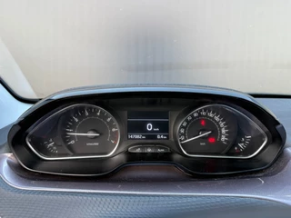 Peugeot 2008 Peugeot 2008 1.2 PureTech Active|Panoramdak|Nieuwe Distributie - afbeelding nr 46