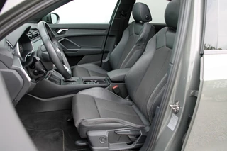 Audi Q3 Audi Q3 45 TFSIe S-Line - 245 pk **Pano / Trekhaak / Dodehoek - afbeelding nr 8