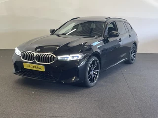 BMW 3 Serie BMW 3-serie Touring 330e xDrive Panoramadak Adaptive Cruise Innovation Pack Comfort Pack Travel Pack Full Options! - afbeelding nr 2