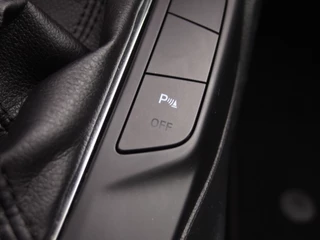 Ford Focus TREKHAAK / CARPLAY / NAVI / AIRCO / PDC / BLUETOOTH / CRUISE / NL-AUTO - afbeelding nr 29