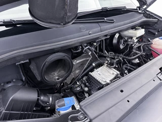 Volkswagen Crafter Volkswagen Crafter 30 2.0 TDI L3H3 Navigatie Achteruitrijcamera Betimmering Cruise Control - afbeelding nr 28