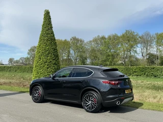 Alfa Romeo Stelvio Alfa Romeo Stelvio 2.0 T Q4 Luxery, 320pk, 20 inch, top!! - afbeelding nr 27