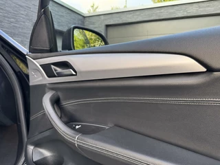 BMW X3 BMW X3 xDrive20i High Executive | Leer | Sportstoelen | DAB | Cruise control | LED verlichting | Stoelverwarming | Elektrisch bedienbare achterklep | 20 inch lichtmetalen velgen | Parkeersensoren voor en achter - afbeelding nr 52
