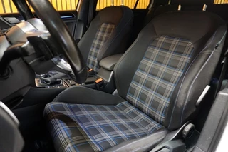 Volkswagen Golf Volkswagen Golf 1.4 TSI GTE DSG/ CLIMA/ NAVIGATIE - afbeelding nr 17