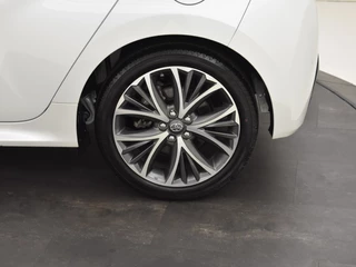 Toyota Yaris Toyota Yaris 1.5 Hybrid 130 Executive | Stuur en Stoelverwarming | PDC V+A | - afbeelding nr 9
