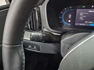 Volvo XC60 Volvo XC60 2.0 T6 Plug-in hybrid AWD Plus Dark 350pk | Elek. panodak | Elektrische stoelen met geheugen | - afbeelding nr 9