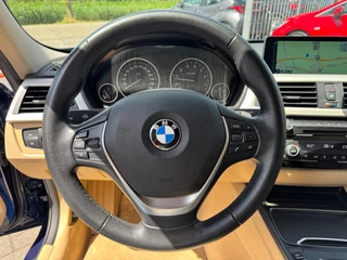 BMW 3 Serie BMW 3-serie 320i High Executive 184 PK / PDC / NAVIGATIE / CRUISE / NL AUTO / LEDER / AUTOMAAT - afbeelding nr 14