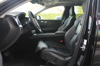 Volvo XC60 Volvo XC60 T6 Recharge AWD Plus Dark | Longe Range | Panoramadak | Leder | Parkeercamera | Stoelverwarming | Memory Stoelen | Keyless - afbeelding nr 16