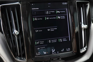 Volvo XC60 Volvo XC60 2.0 T4 Inscription /PANODAK/MEMORY/CAMERA/HUD/STOELVERW./KEYLESS/CARPLAY! - afbeelding nr 19