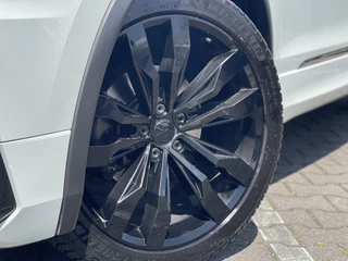 Volkswagen Tiguan Volkswagen Tiguan 1.4 TSI ACT R-Line | Pano | Trekhaak | Leder | LED | DAB+ | CarPlay | 20 inch - afbeelding nr 32