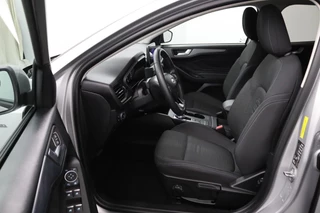 Ford Focus Ford Focus 1.0 EcoBoost Active 125 PK Automaat | Camera | Stoel- en stuurverwarming | - afbeelding nr 4