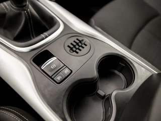 Renault Kadjar (NAVIGATIE, VIRTUAL COCKPIT, CLIMATE, GETINT GLAS, LEDER, SPORTSTOELEN, CRUISE, TREKHAAK, PARKEERSENSOREN, NIEUWSTAAT) - afbeelding nr 25