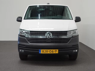 Volkswagen Transporter Volkswagen Transporter 2.0 TDI L2H1 102pk Airco Cruisecontrol Navigatie Apple Carplay parkeersensoren - afbeelding nr 38