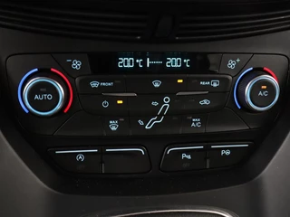 Ford C-MAX Ford C-Max 1.5 TDCi Titanium | Carplay | Trekhaak |  Navigatie | Verwarmde voorruit | Climate control | Keyless | Parkeerhulp | Cruise control - afbeelding nr 27