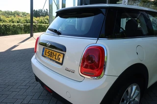 MINI Cooper MINI Cooper 1.5 COOPER, Stoelverwarming, Airco, etc. - afbeelding nr 13
