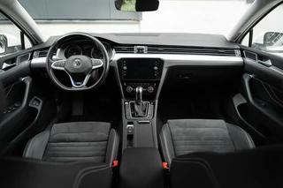 Volkswagen Passat Volkswagen Passat Variant 1.4 TSI PHEV GTE Business Trekhaak - afbeelding nr 10