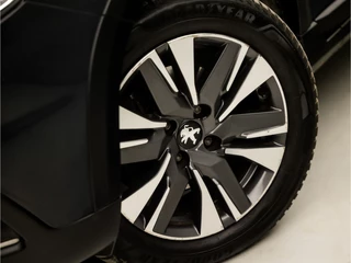 Peugeot 2008 Automaat (APPLE CARPLAY, NAVIGATIE, CLIMATE, LEDER, CRUISE, SPORTSTOELEN, PARKEERSENSOREN, CRUISE, NIEUWE APK, NIEUWSTAAT) - afbeelding nr 31