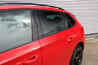 Škoda Kamiq Skoda Kamiq 1.5 TSI ACT Monte Carlo // 150PK - Panoramadak - Apple CarPlay & Android Auto - Camera - All-season - 1e eigenaar - afbeelding nr 9