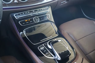 Mercedes-Benz E-Klasse Mercedes-Benz E-Klasse Estate 400 4M. Prem. Plus | 7 Zitplaatsen | Trekhaak | Stoel verwarming - afbeelding nr 19